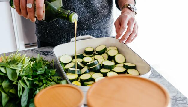 Zucchini in der Auflaufform