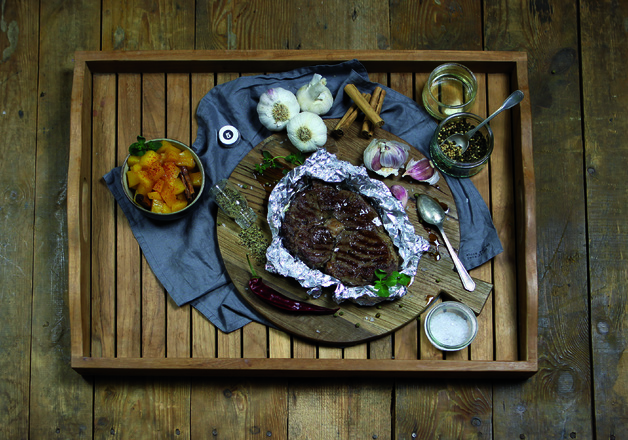 Rib-Eye-Steak mit Mango-Chutney