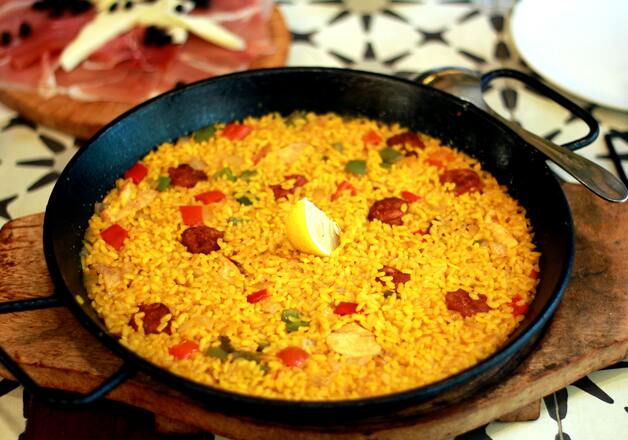 Gemüse Paella mit Risottoreis