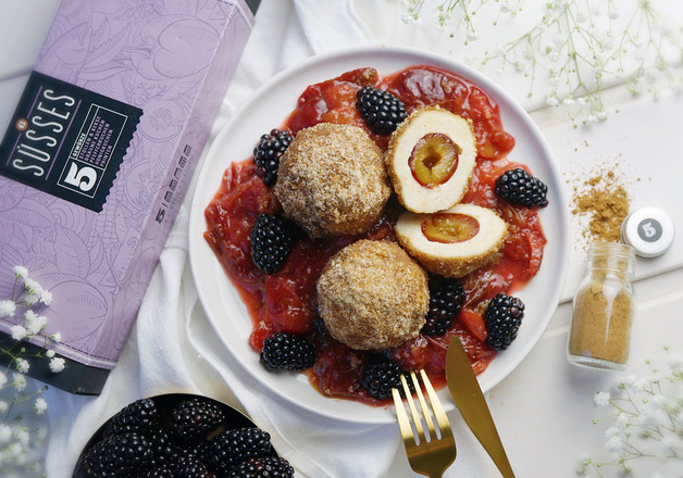 Topfenknödel mit Pflaumen