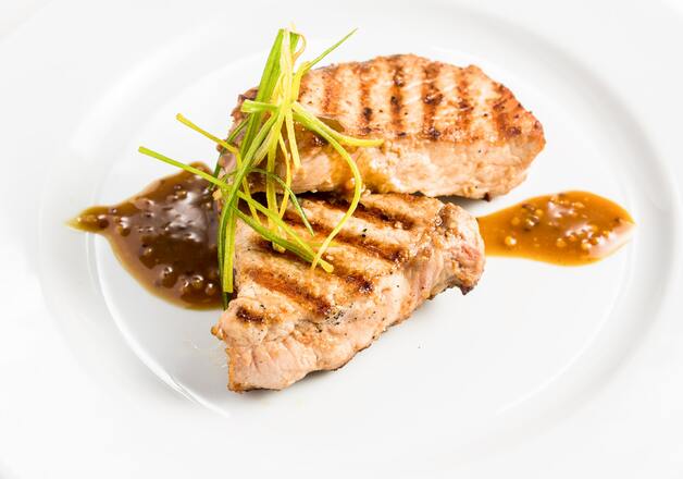 Schweinelende in Orangen-Pfeffersauce