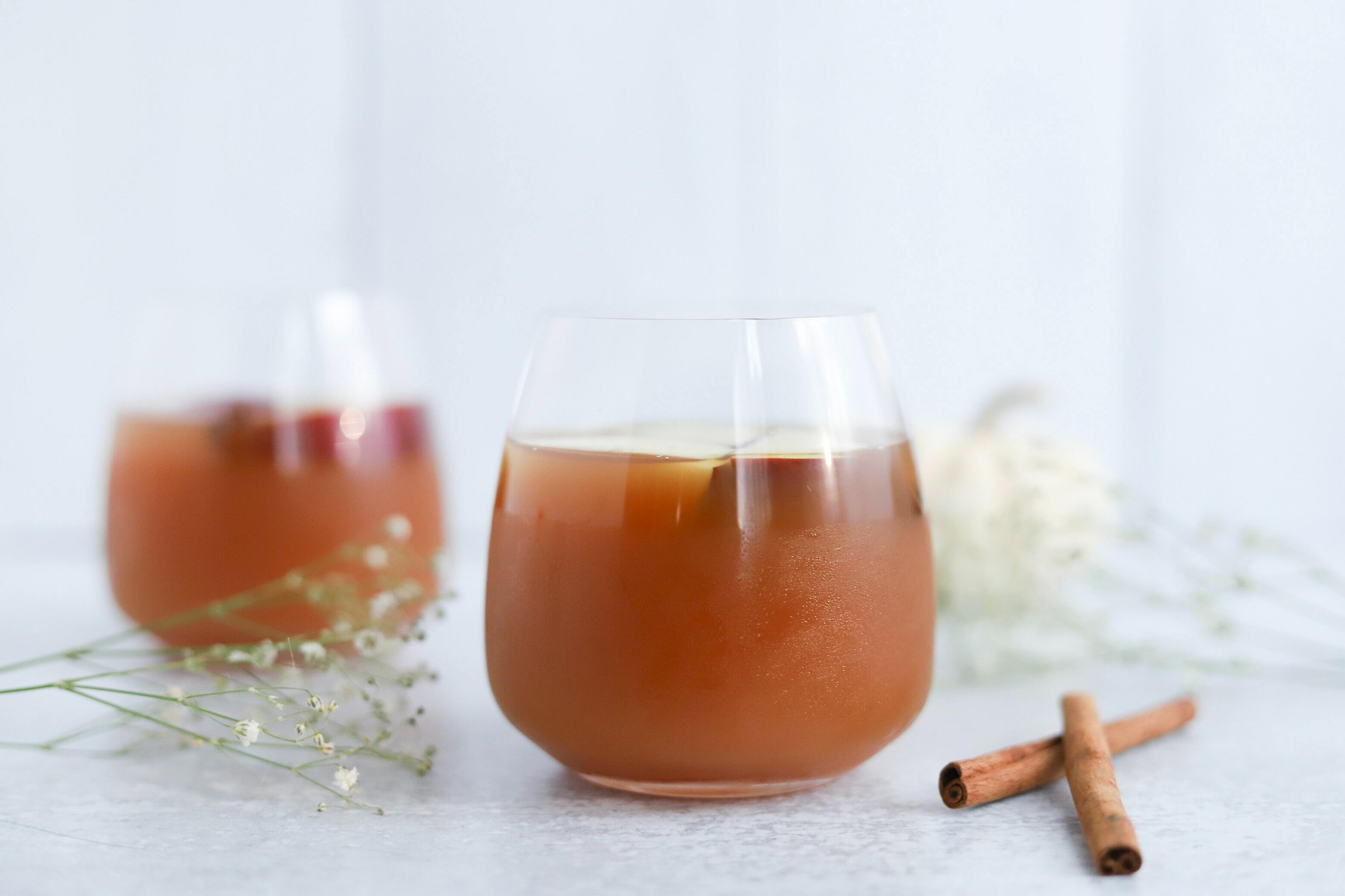 Apfel-Punsch mit Amaretto