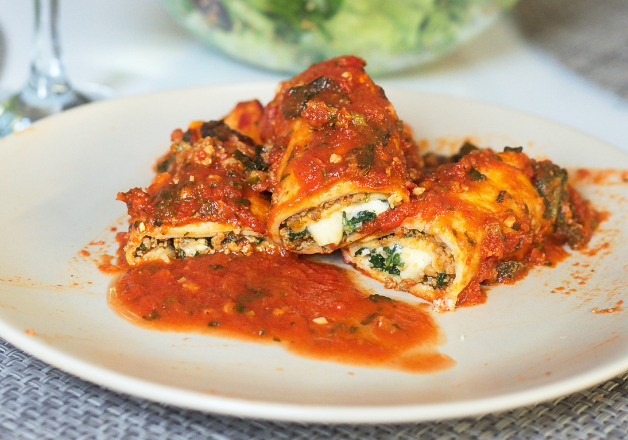 Selbstgemachte Cannelloni Spinat Frischkäse