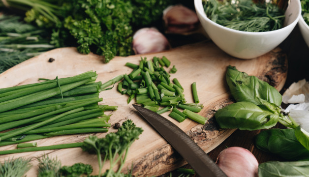 Hochwertiger Schnittlauch geschnitten