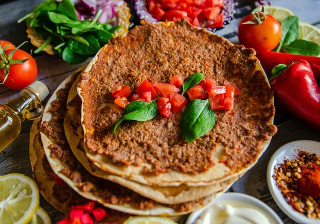 Lahmacun - türkische Pizza