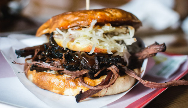 Pulled Chicken Burger