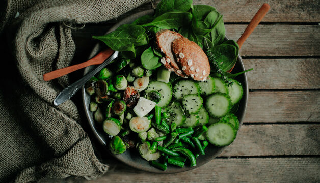 Gemüse mit grünem Pfeffer gewürzt